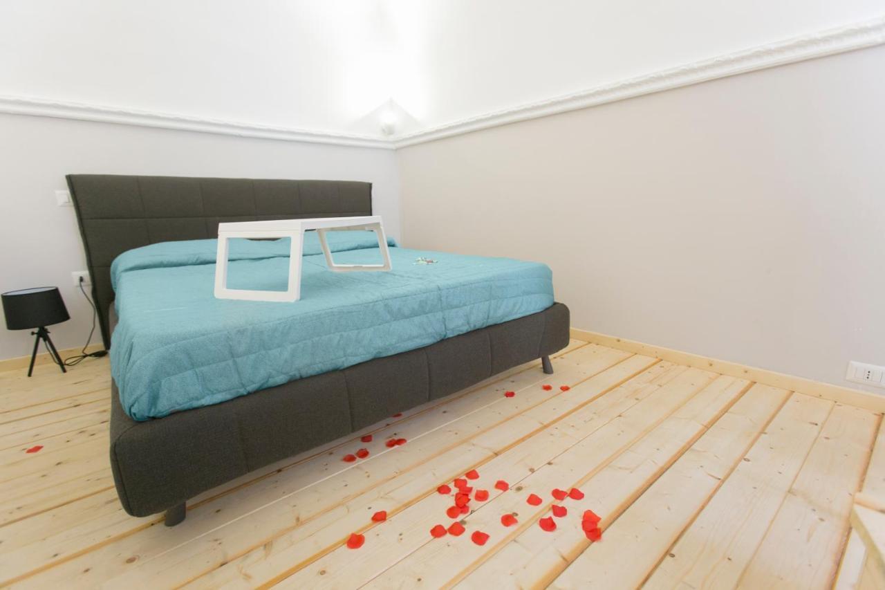 Anticaglia/24 Bed & Breakfast Naples Luaran gambar